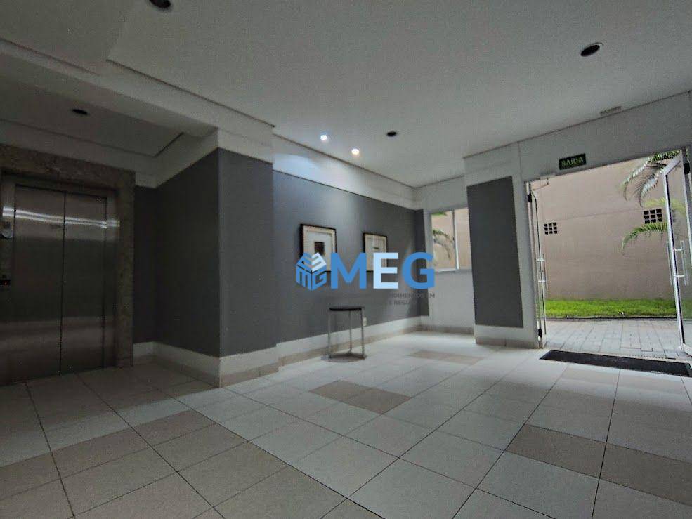 Apartamento para alugar com 3 quartos, 106m² - Foto 32