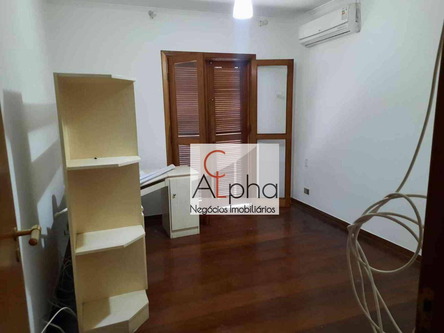 Sobrado à venda com 3 quartos, 310m² - Foto 11