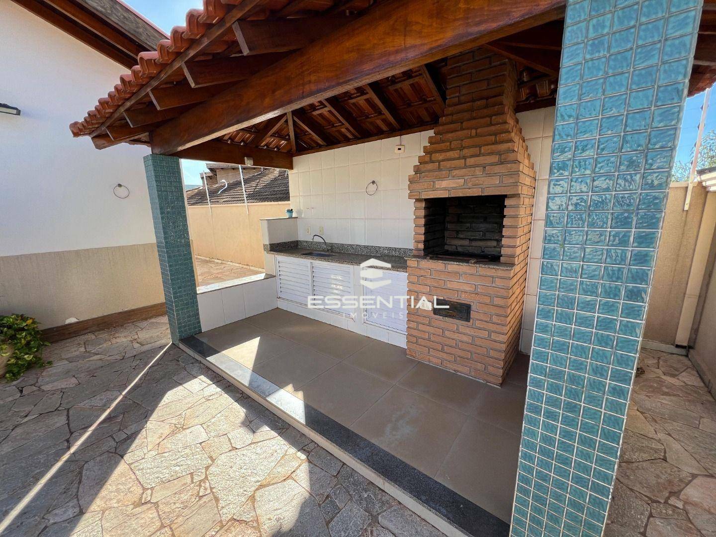 Sobrado à venda com 4 quartos, 350m² - Foto 3