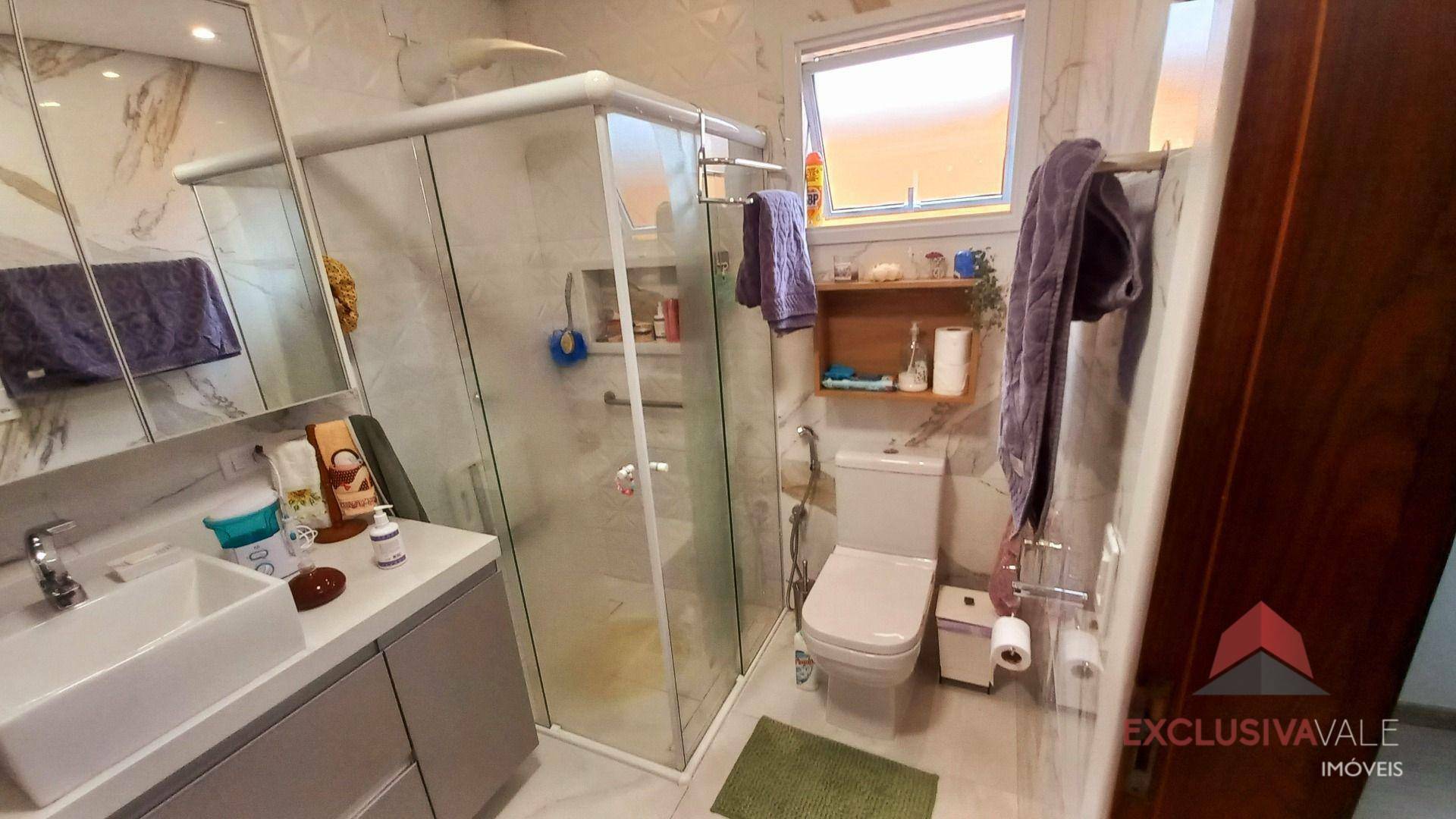 Casa à venda com 6 quartos, 356m² - Foto 35
