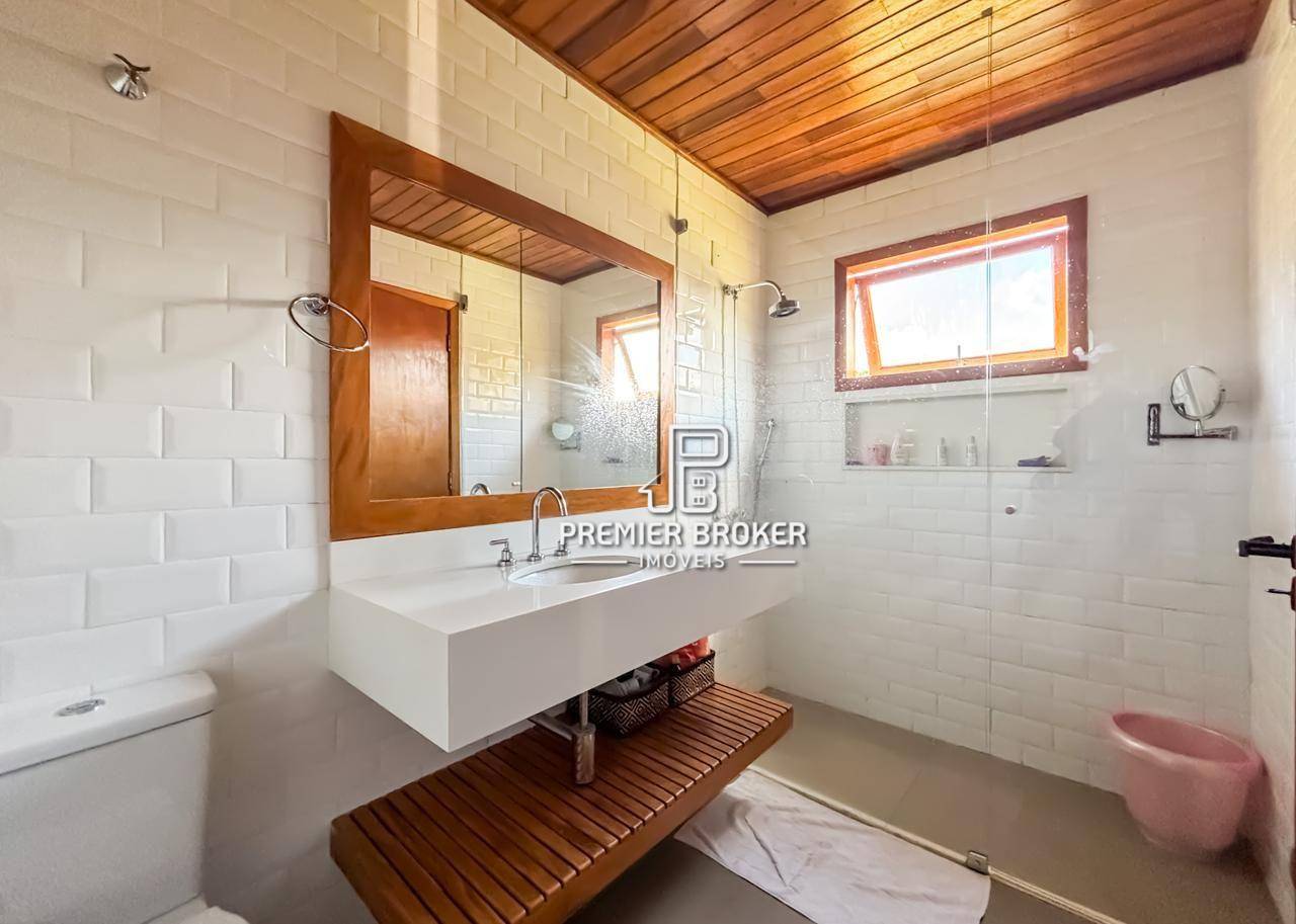 Casa de Condomínio à venda com 5 quartos, 210m² - Foto 28