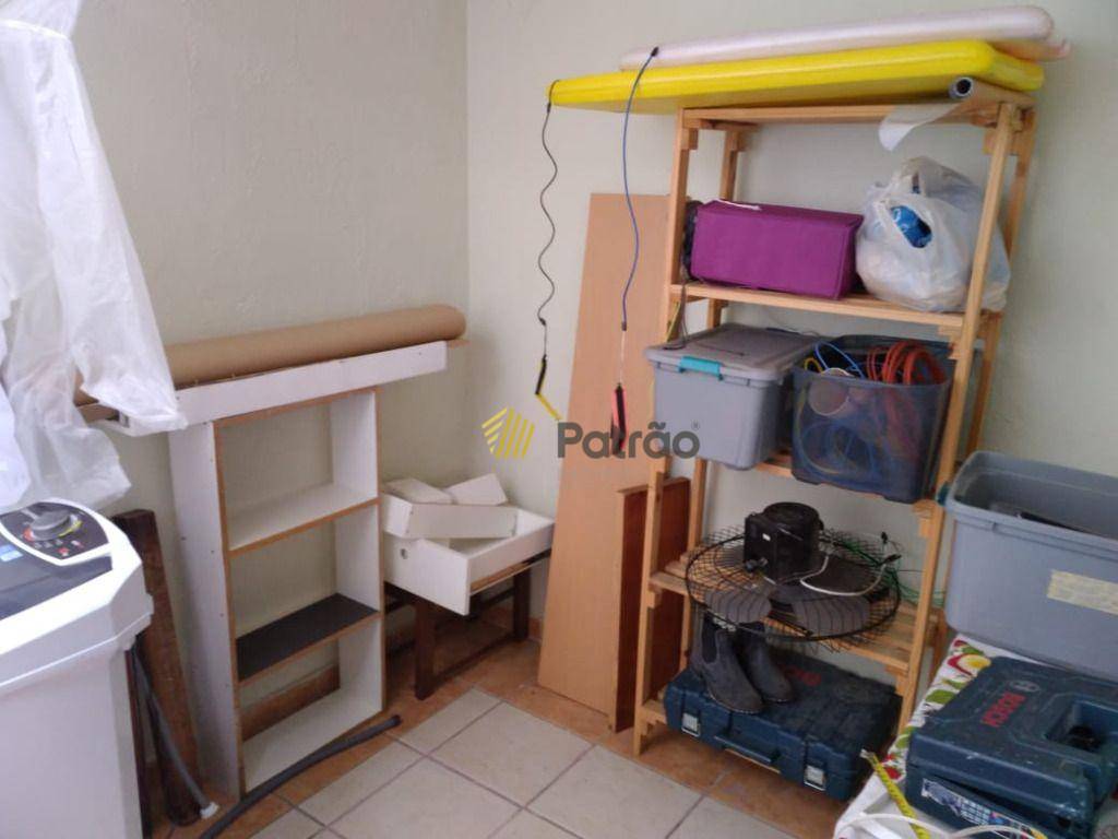 Casa à venda e aluguel com 2 quartos, 177m² - Foto 7