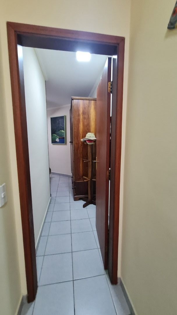 Apartamento à venda com 2 quartos, 70m² - Foto 35