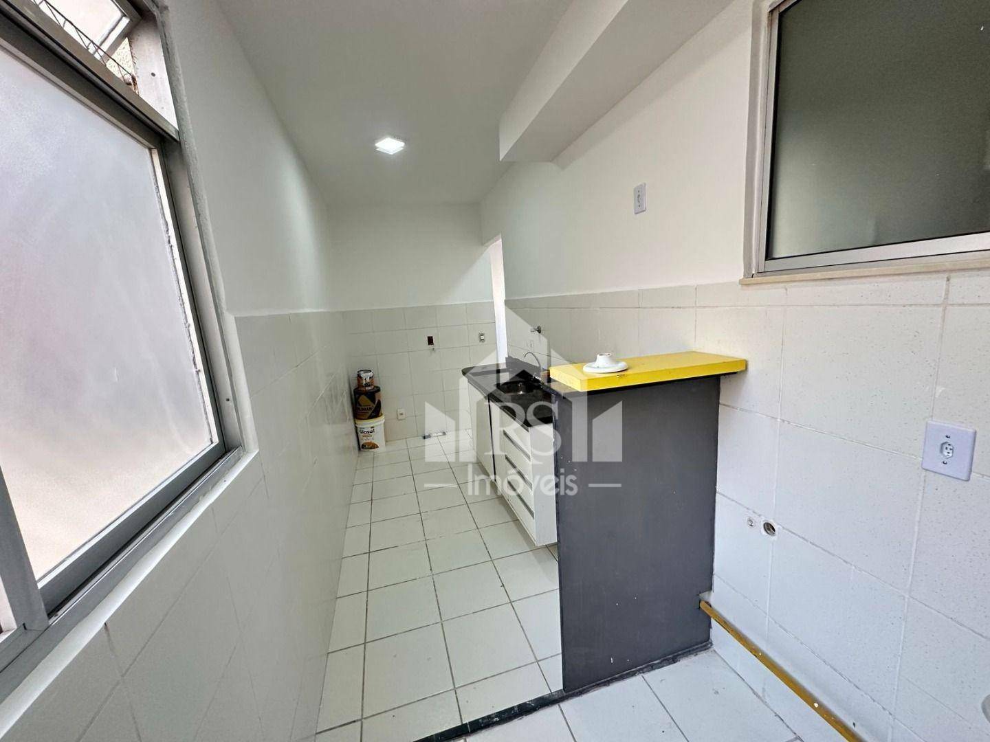 Apartamento à venda com 2 quartos, 70m² - Foto 10