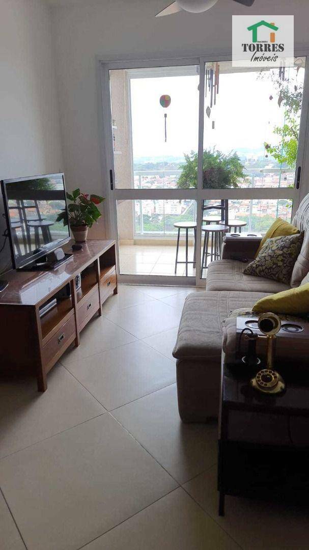 Apartamento à venda com 3 quartos, 90m² - Foto 2