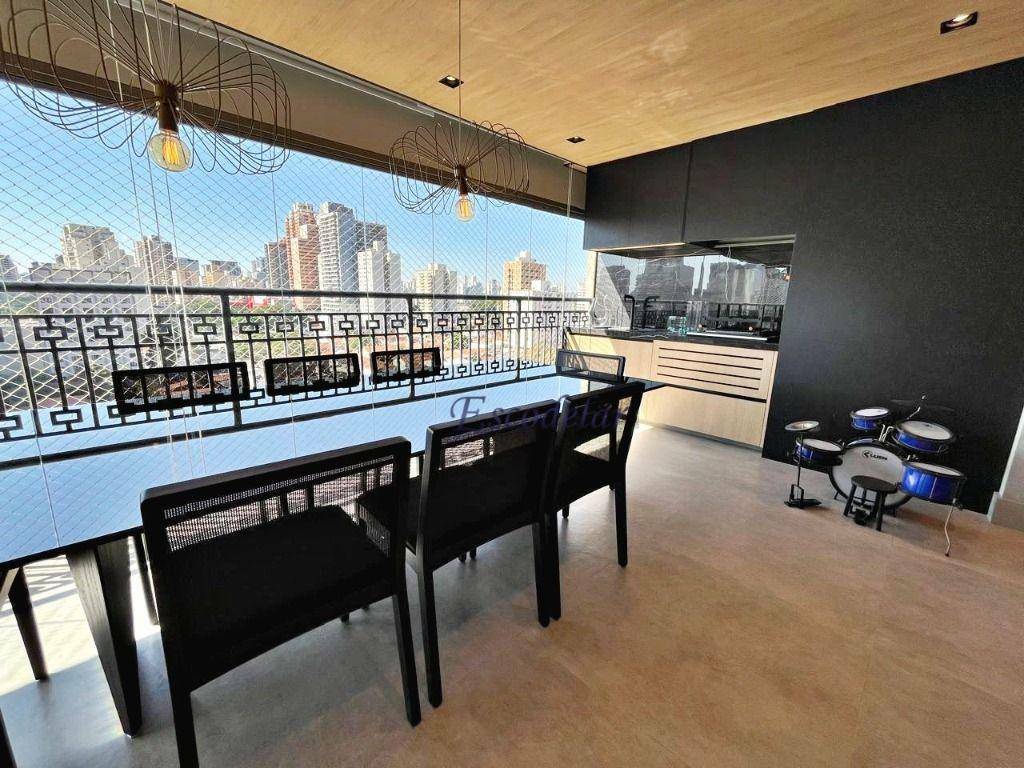 Apartamento à venda com 3 quartos, 137m² - Foto 5