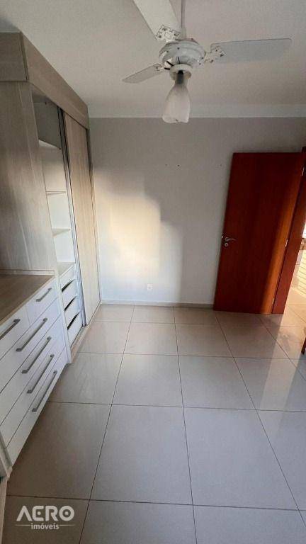 Apartamento à venda com 2 quartos, 72m² - Foto 13