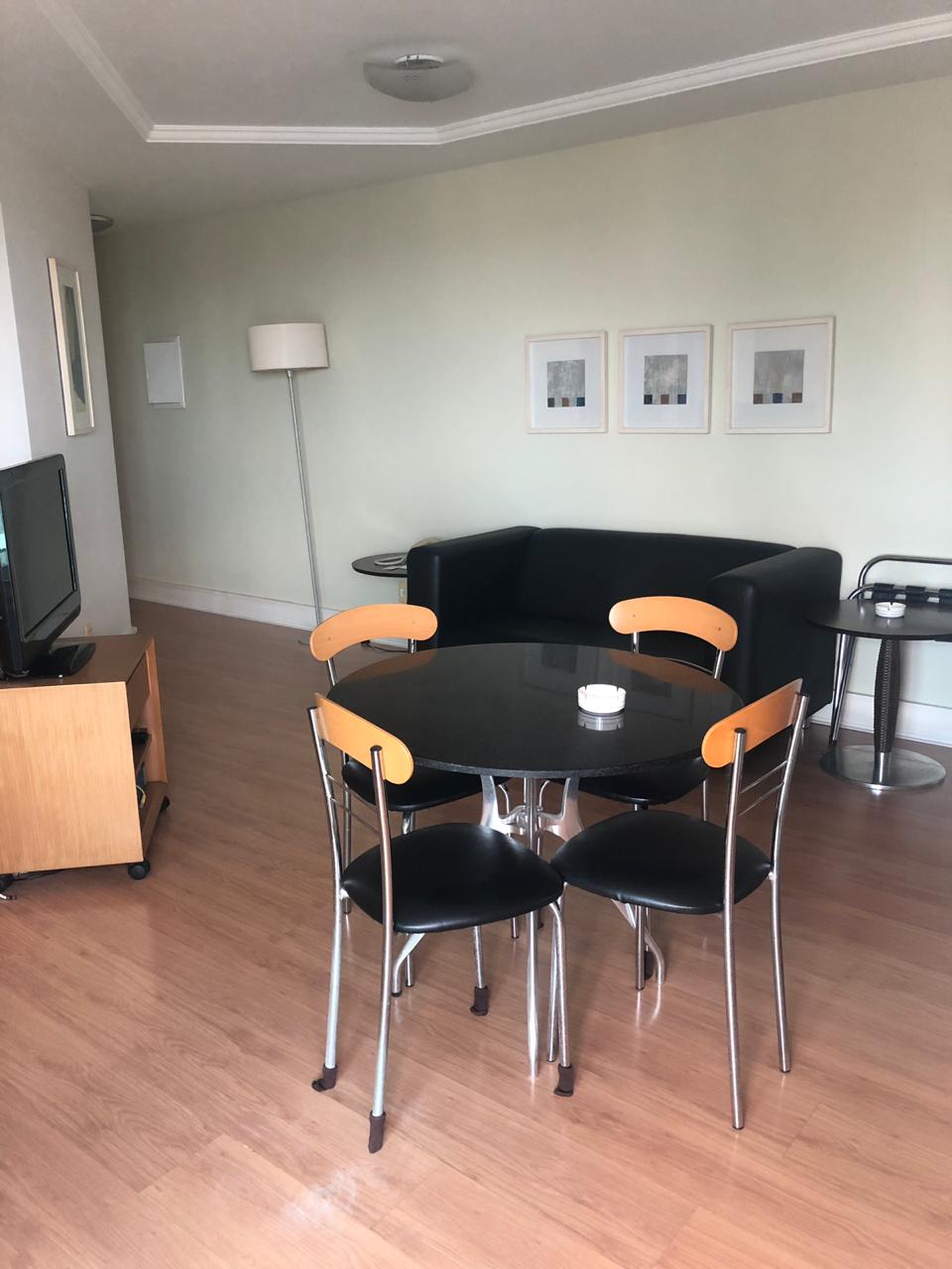 Apartamento à venda com 2 quartos, 60m² - Foto 2