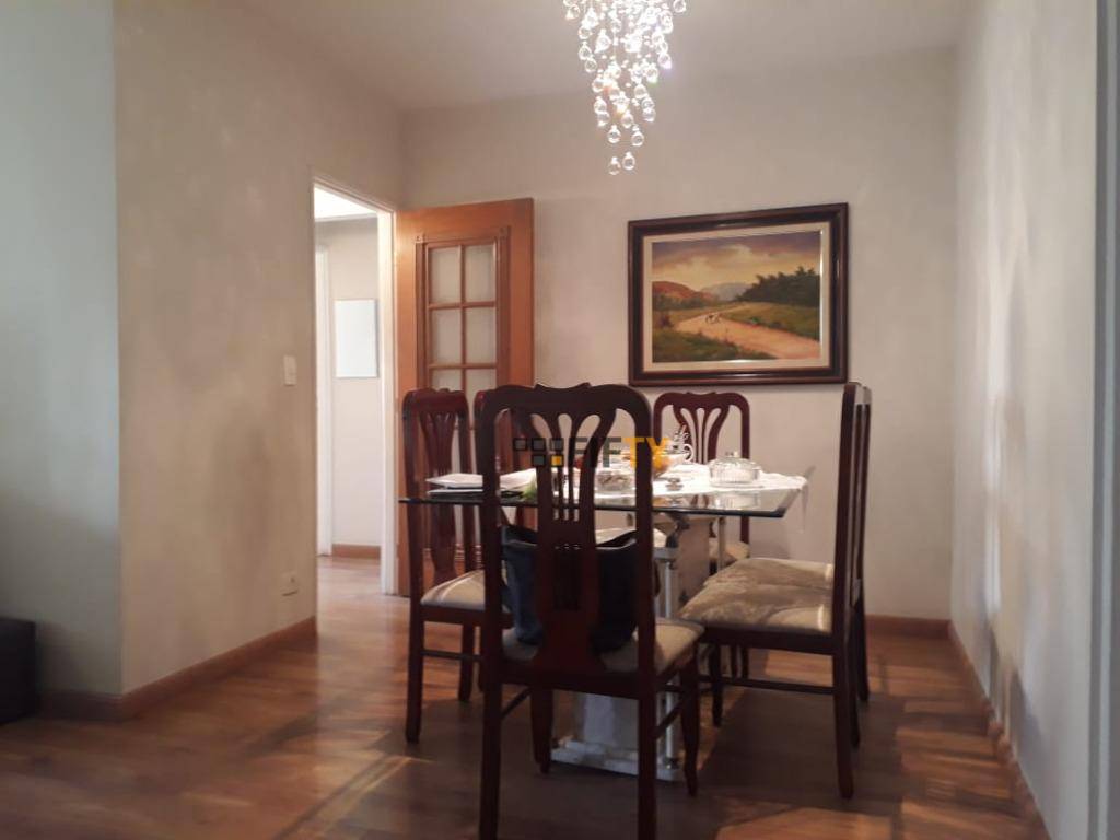 Apartamento à venda com 2 quartos, 90m² - Foto 1