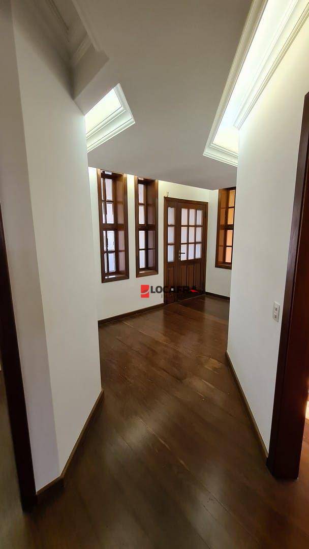 Casa à venda com 5 quartos, 570m² - Foto 7