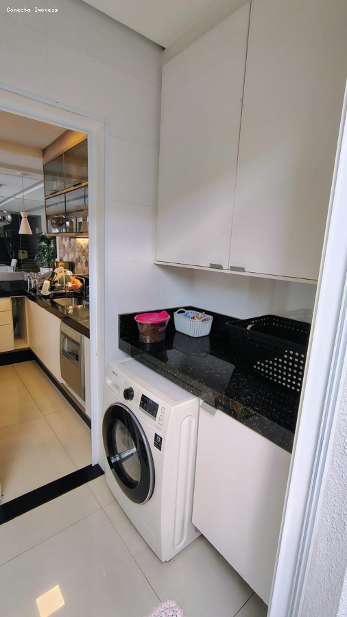 Casa de Condomínio à venda com 3 quartos, 235m² - Foto 10