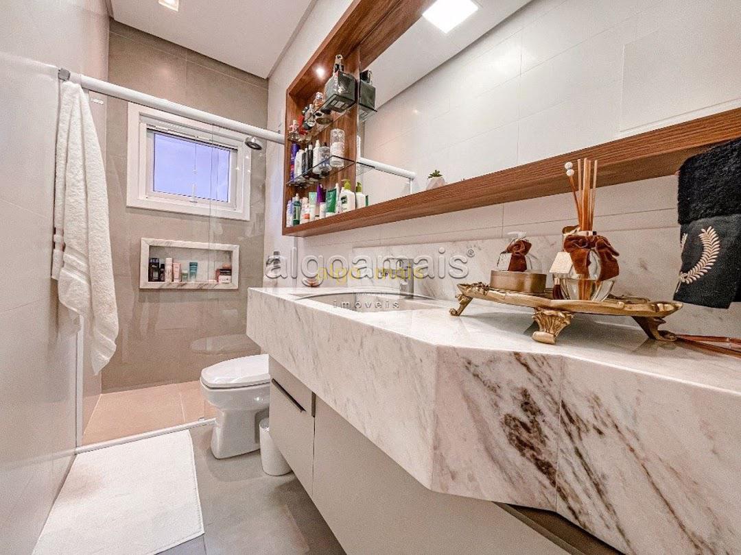 Casa à venda com 4 quartos, 187m² - Foto 6