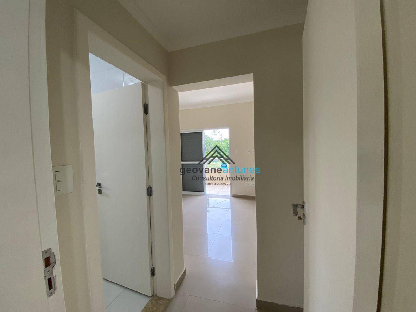 Sobrado à venda com 3 quartos, 200m² - Foto 31