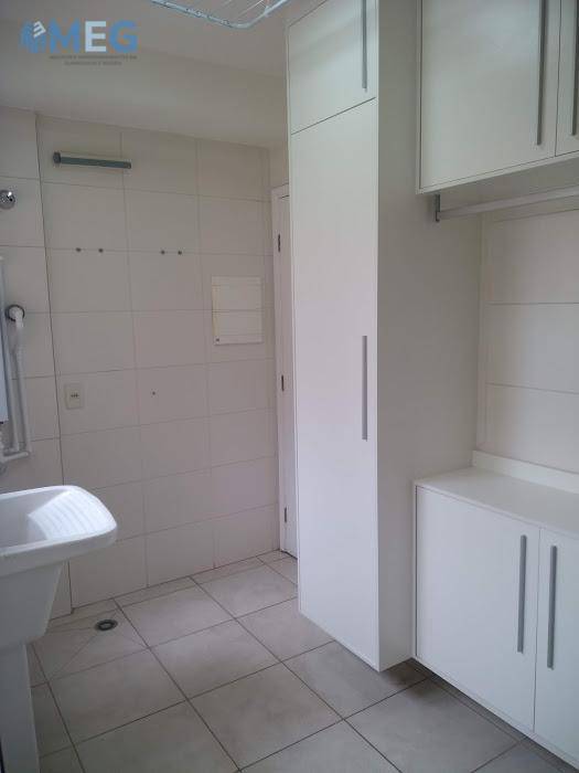 Apartamento à venda com 3 quartos, 134m² - Foto 29