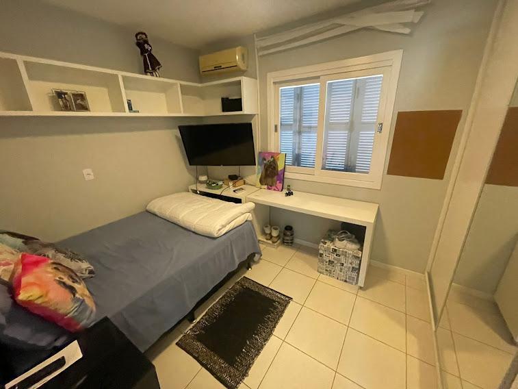 Casa de Condomínio à venda com 3 quartos, 210m² - Foto 15