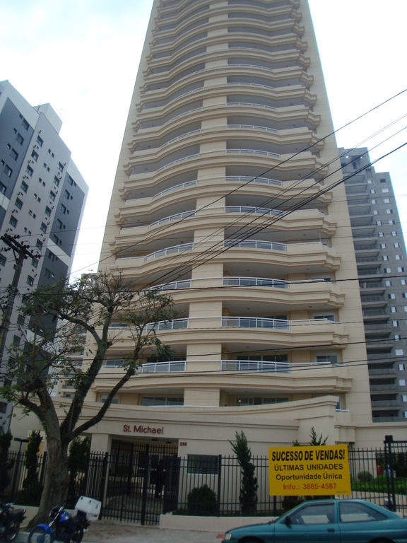 Apartamento à venda com 4 quartos, 160m² - Foto 1