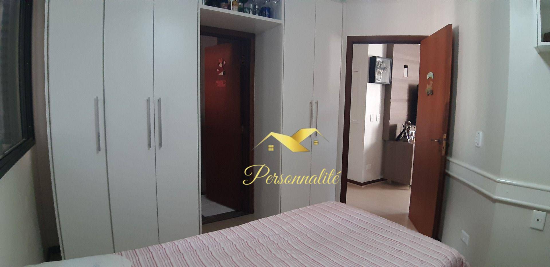 Apartamento à venda com 3 quartos, 191m² - Foto 14