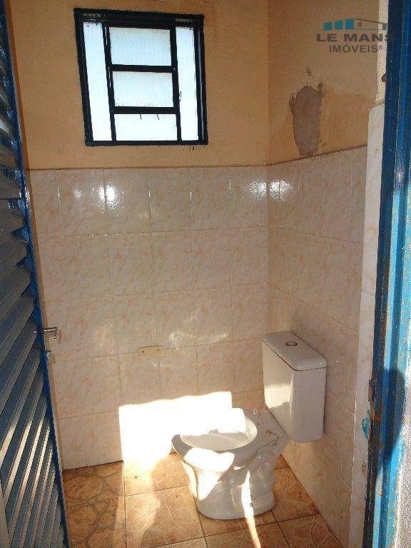 Chácara à venda com 2 quartos, 200m² - Foto 10