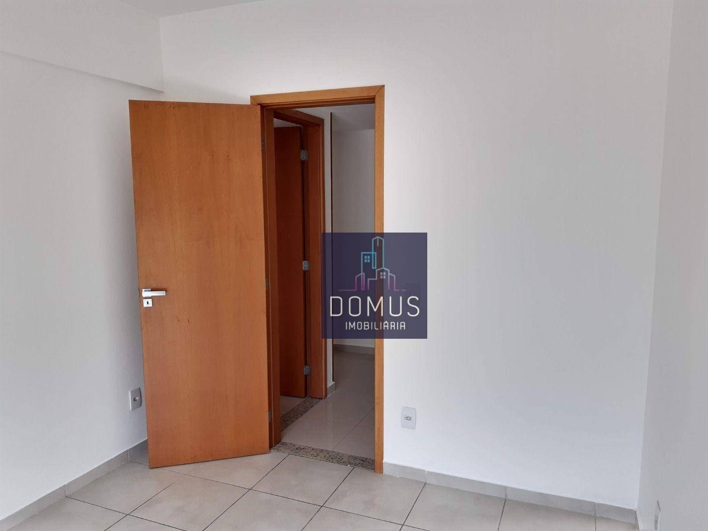 Apartamento à venda com 4 quartos, 111m² - Foto 6