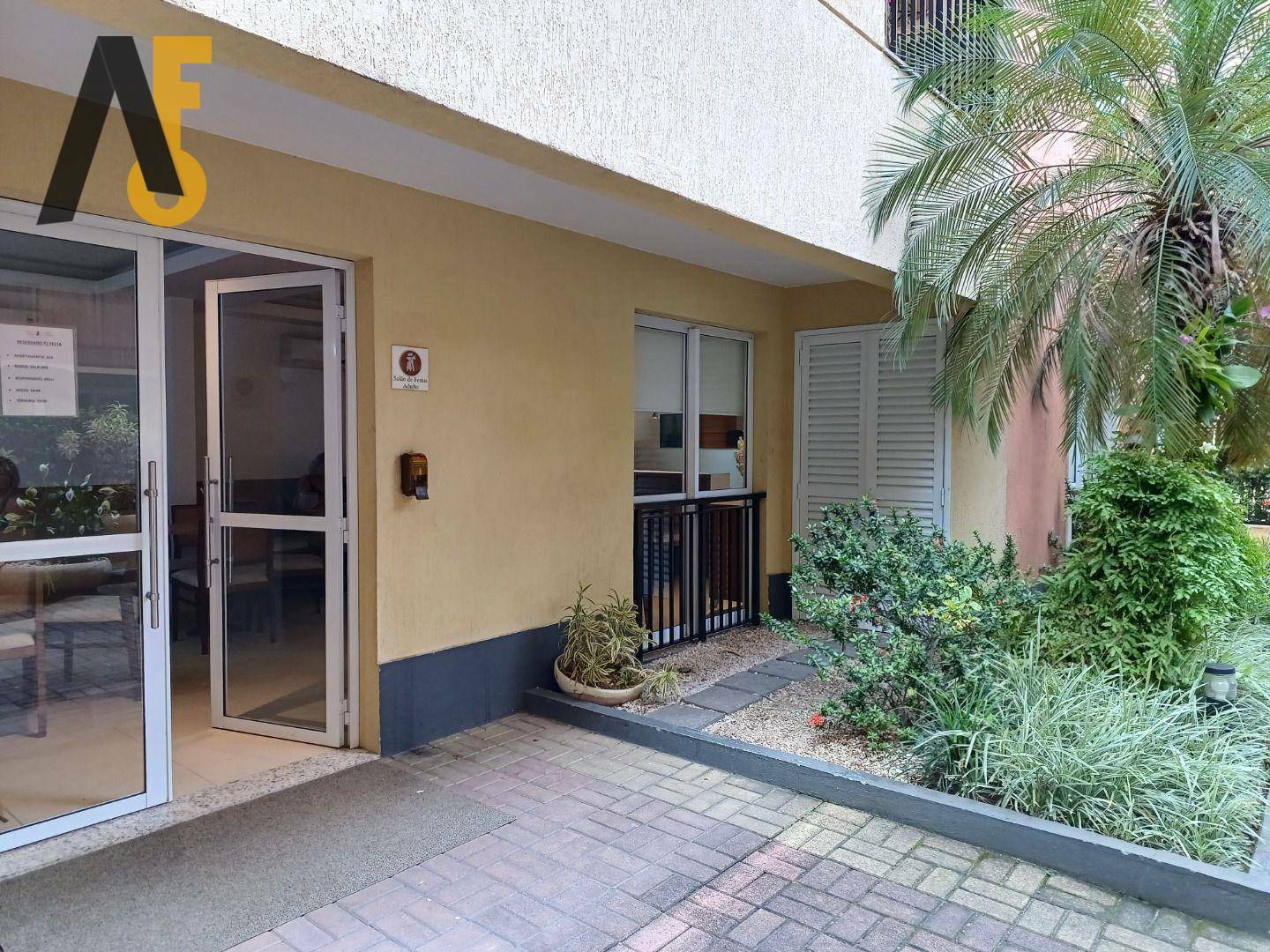 Apartamento à venda com 3 quartos, 83m² - Foto 47