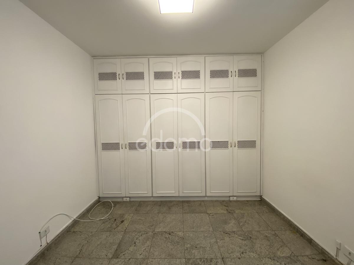 Apartamento à venda com 3 quartos, 180m² - Foto 14