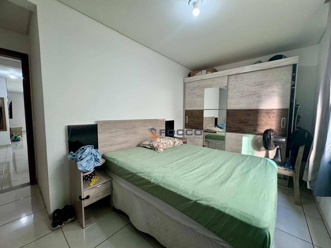 Apartamento à venda com 2 quartos, 64m² - Foto 18