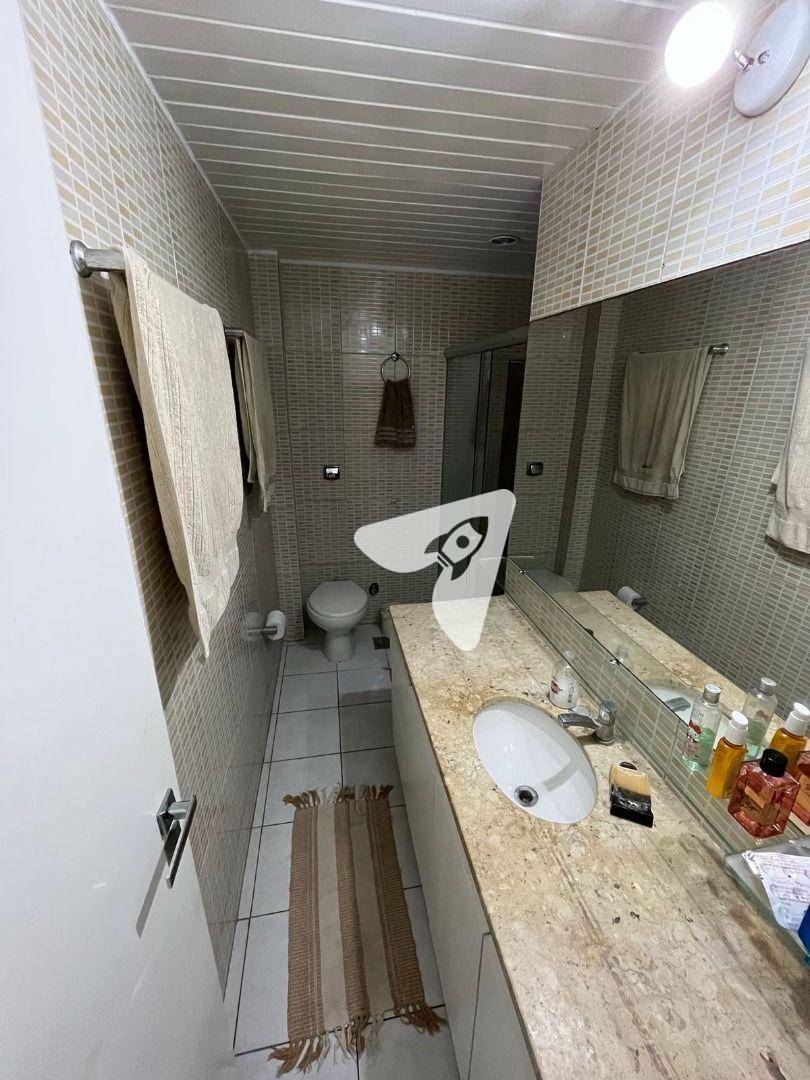 Apartamento à venda com 4 quartos, 195m² - Foto 8