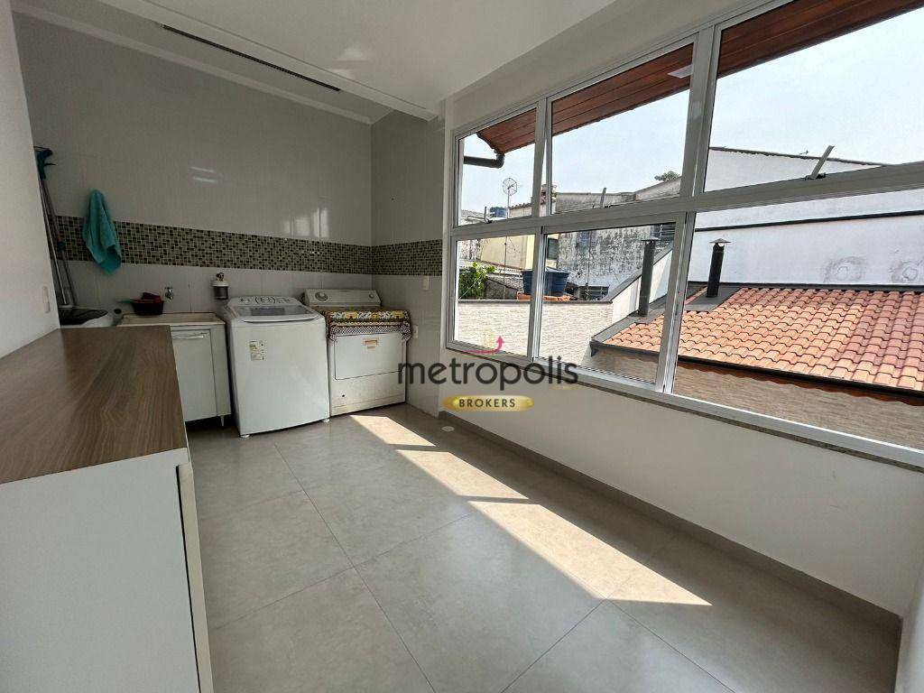 Casa à venda com 3 quartos, 377m² - Foto 16