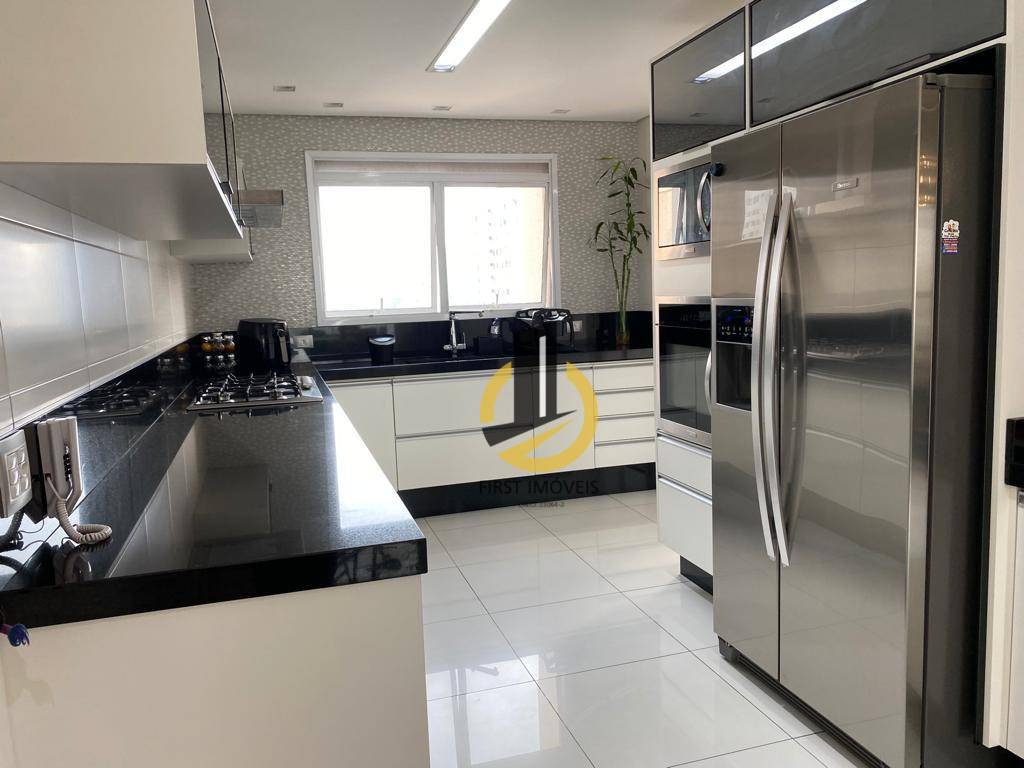 Apartamento à venda com 4 quartos, 240m² - Foto 15