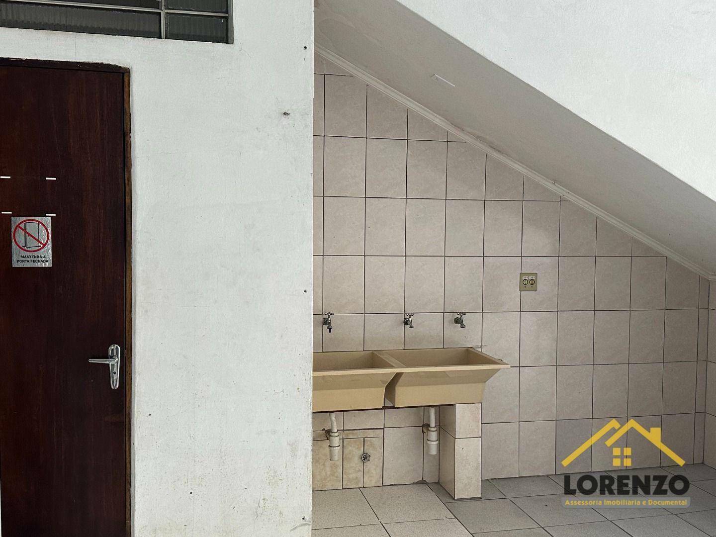 Casa à venda com 3 quartos, 410m² - Foto 40