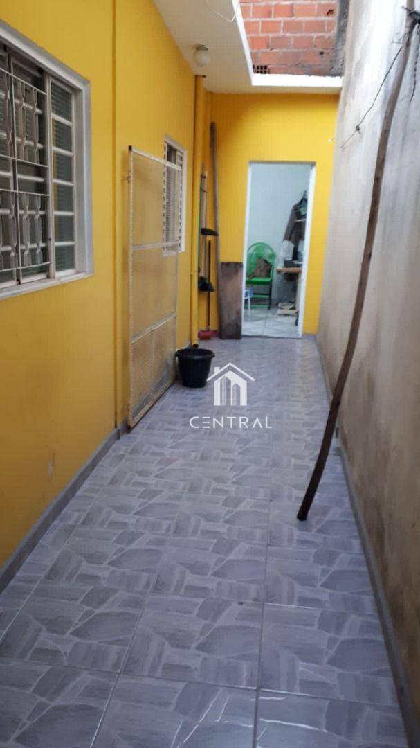 Casa à venda com 4 quartos, 100m² - Foto 7