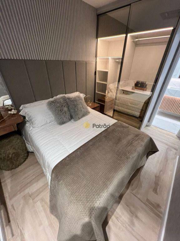 Apartamento à venda com 2 quartos, 58m² - Foto 12