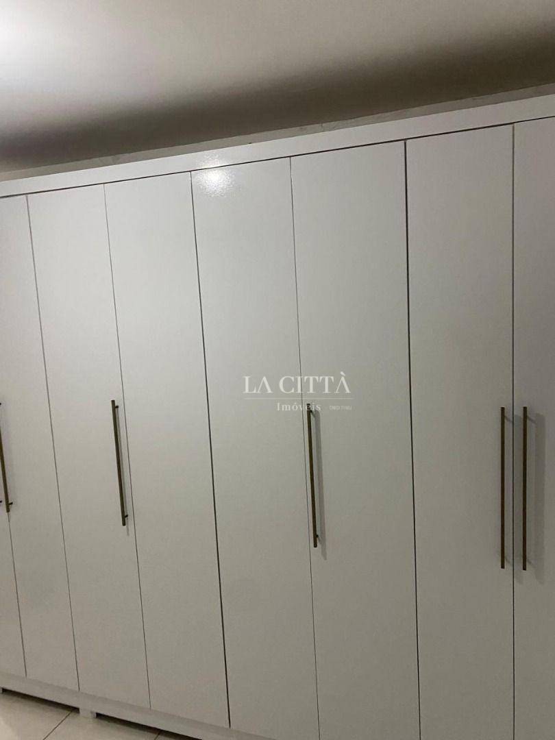 Apartamento à venda com 2 quartos, 45m² - Foto 17