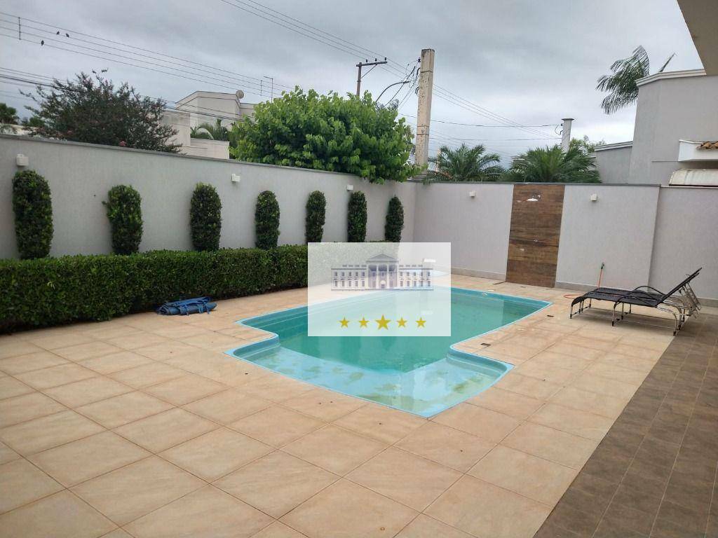 Casa de Condomínio à venda com 3 quartos, 235m² - Foto 5