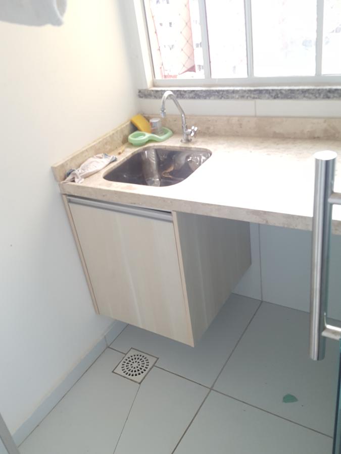 Apartamento para alugar com 2 quartos, 75m² - Foto 23