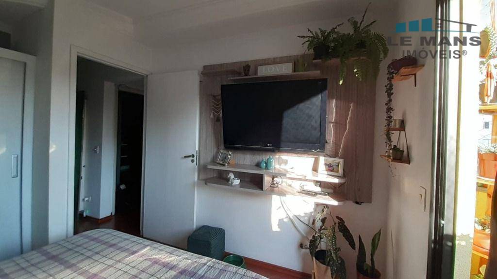 Apartamento à venda com 3 quartos, 134m² - Foto 19