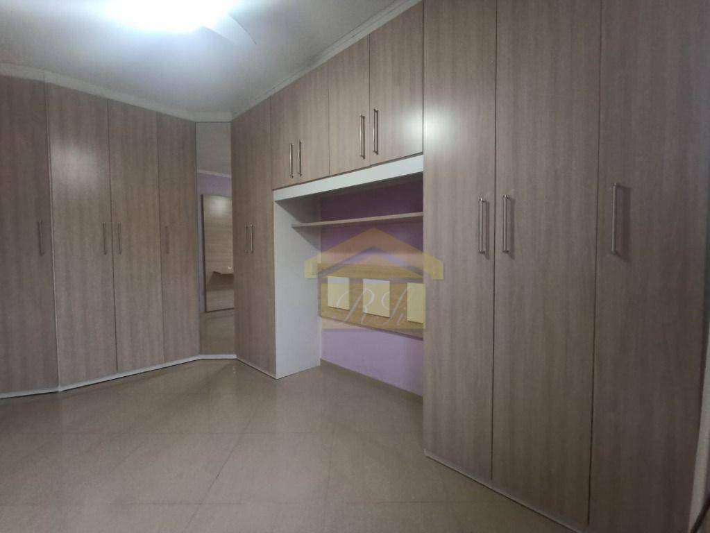 Sobrado à venda com 3 quartos, 179m² - Foto 14