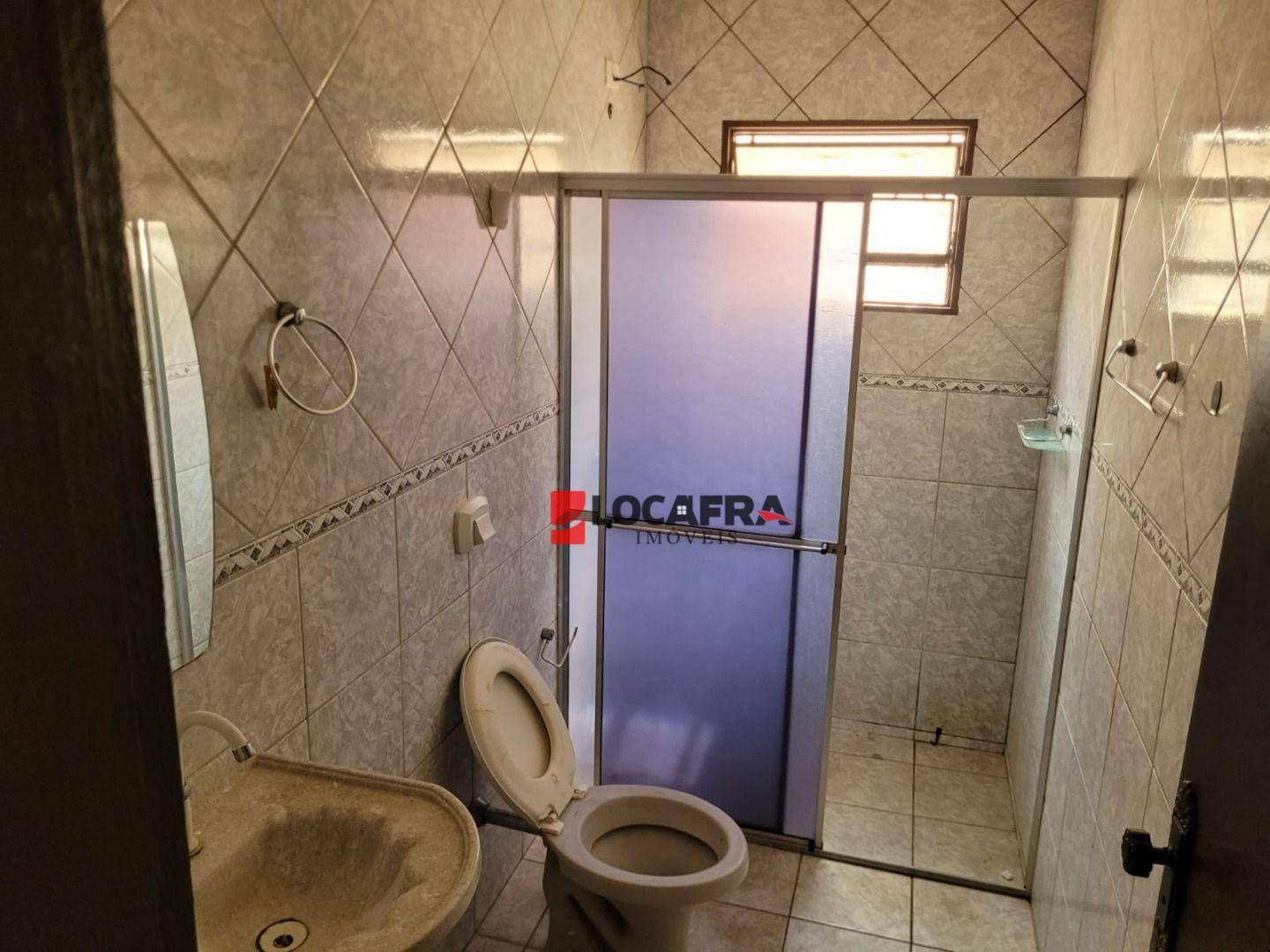 Casa à venda com 2 quartos, 200M2 - Foto 11