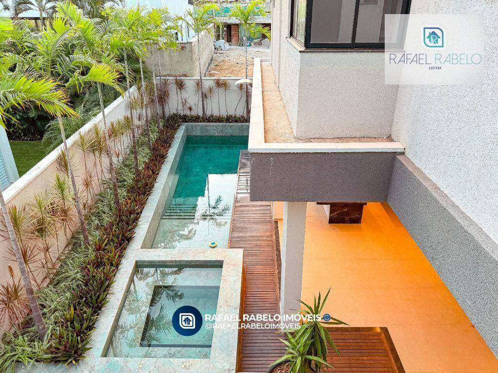 Casa de Condomínio à venda com 5 quartos, 345m² - Foto 17