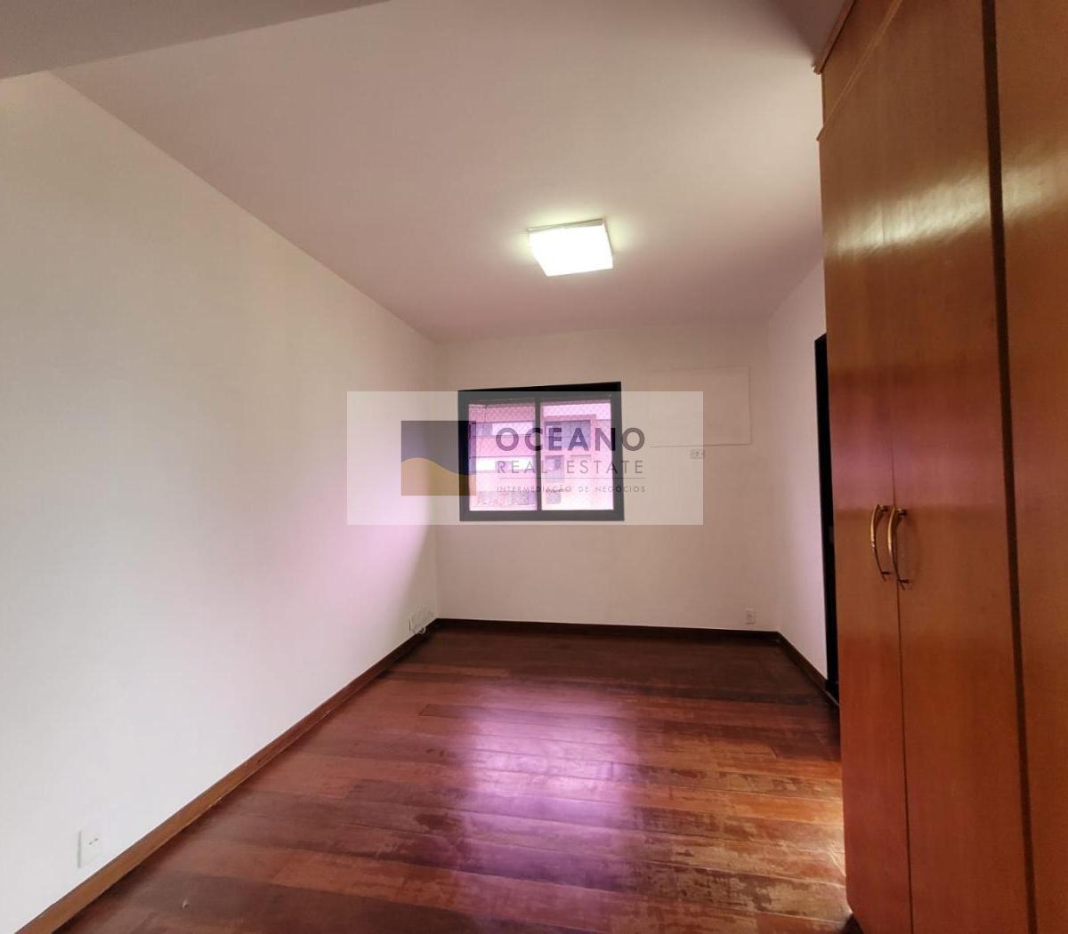 Apartamento para alugar com 4 quartos, 165m² - Foto 15