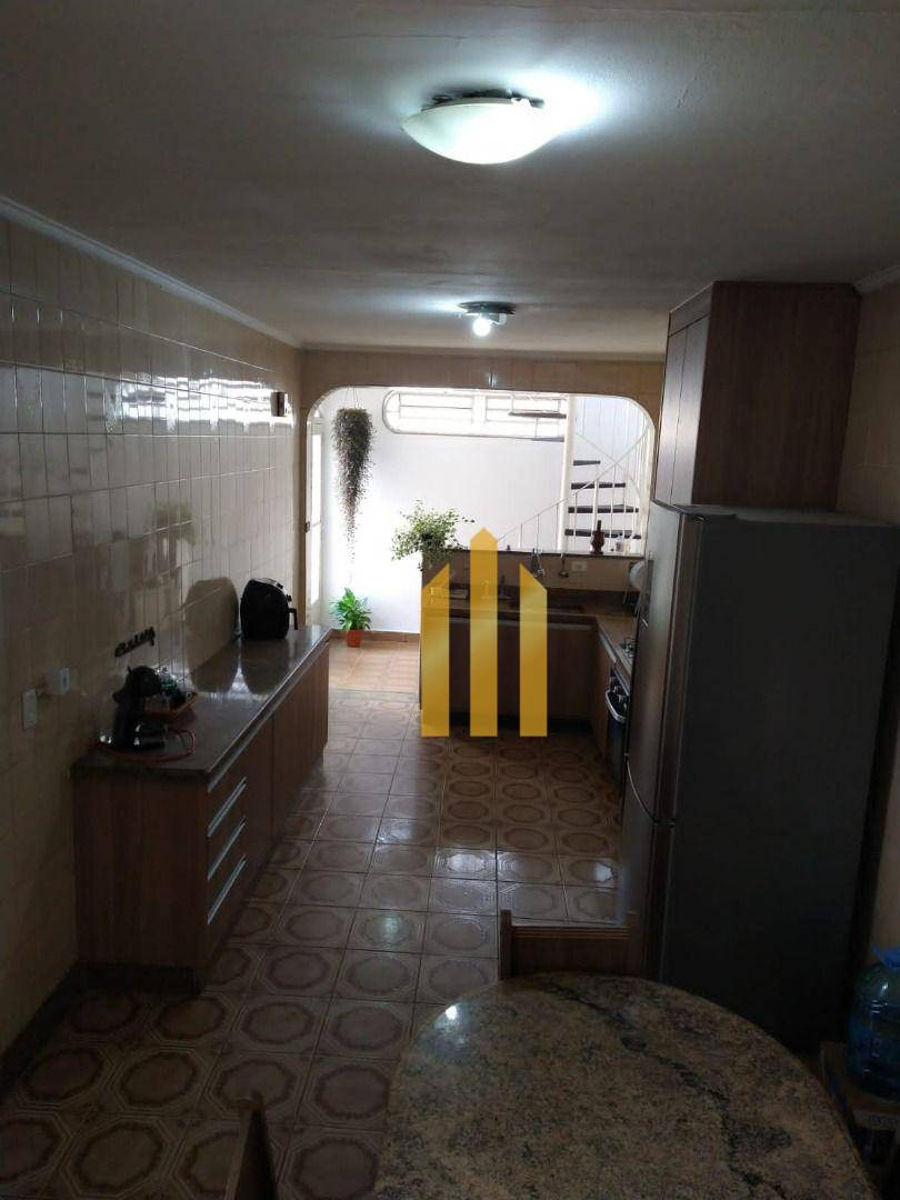 Casa à venda com 3 quartos, 170m² - Foto 31