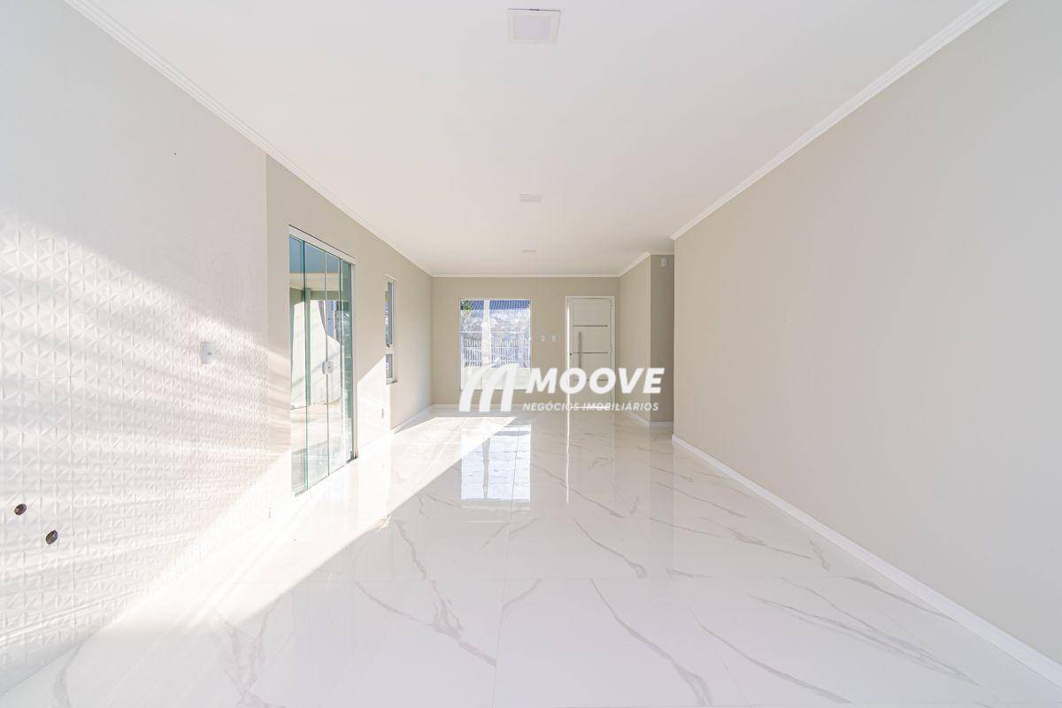 Casa, 3 quartos, 166 m² - Foto 1