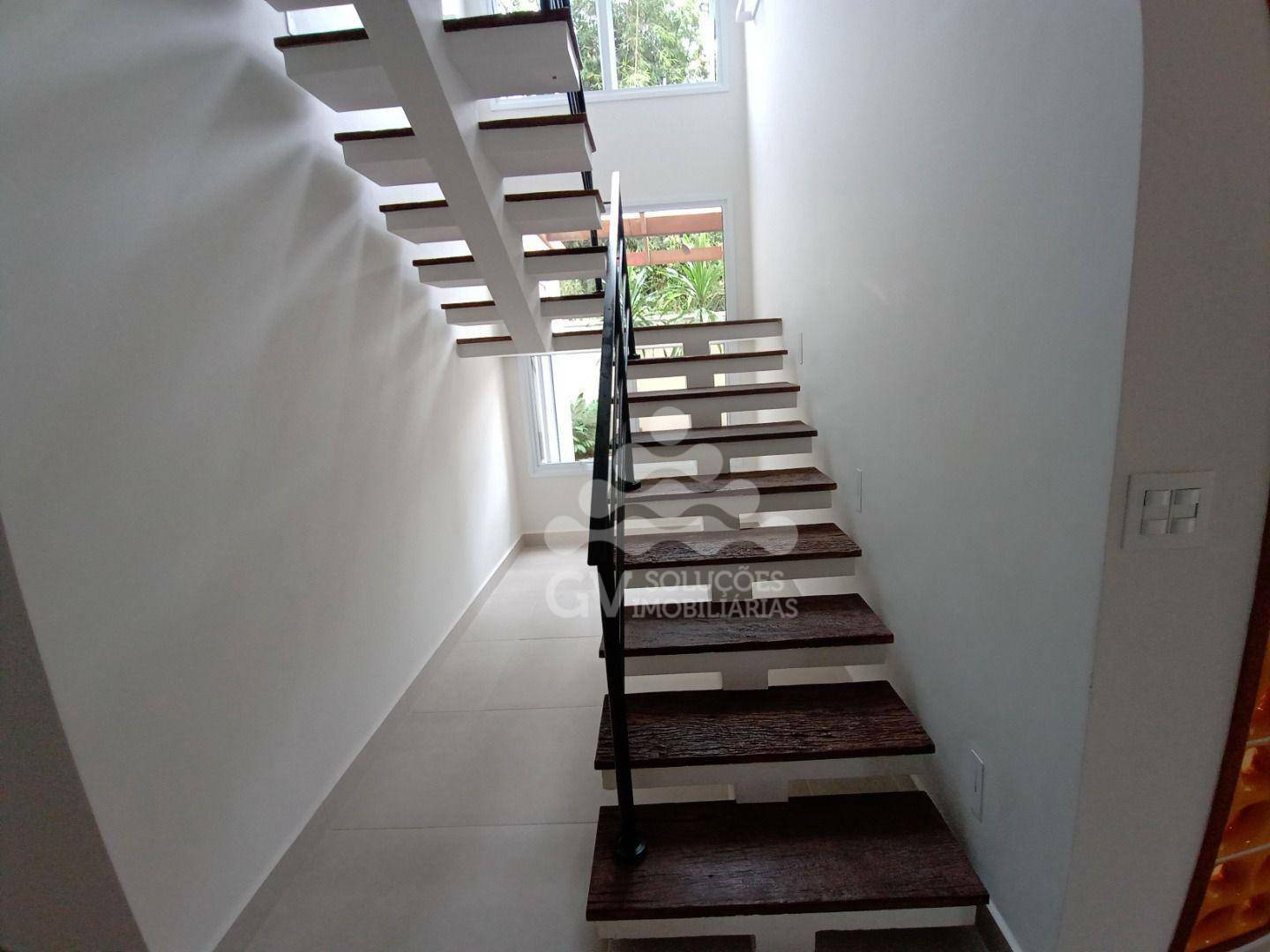 Casa de Condomínio à venda com 6 quartos, 375m² - Foto 29