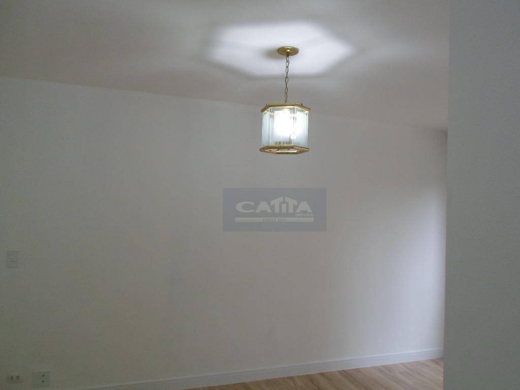 Apartamento à venda com 2 quartos, 76m² - Foto 4