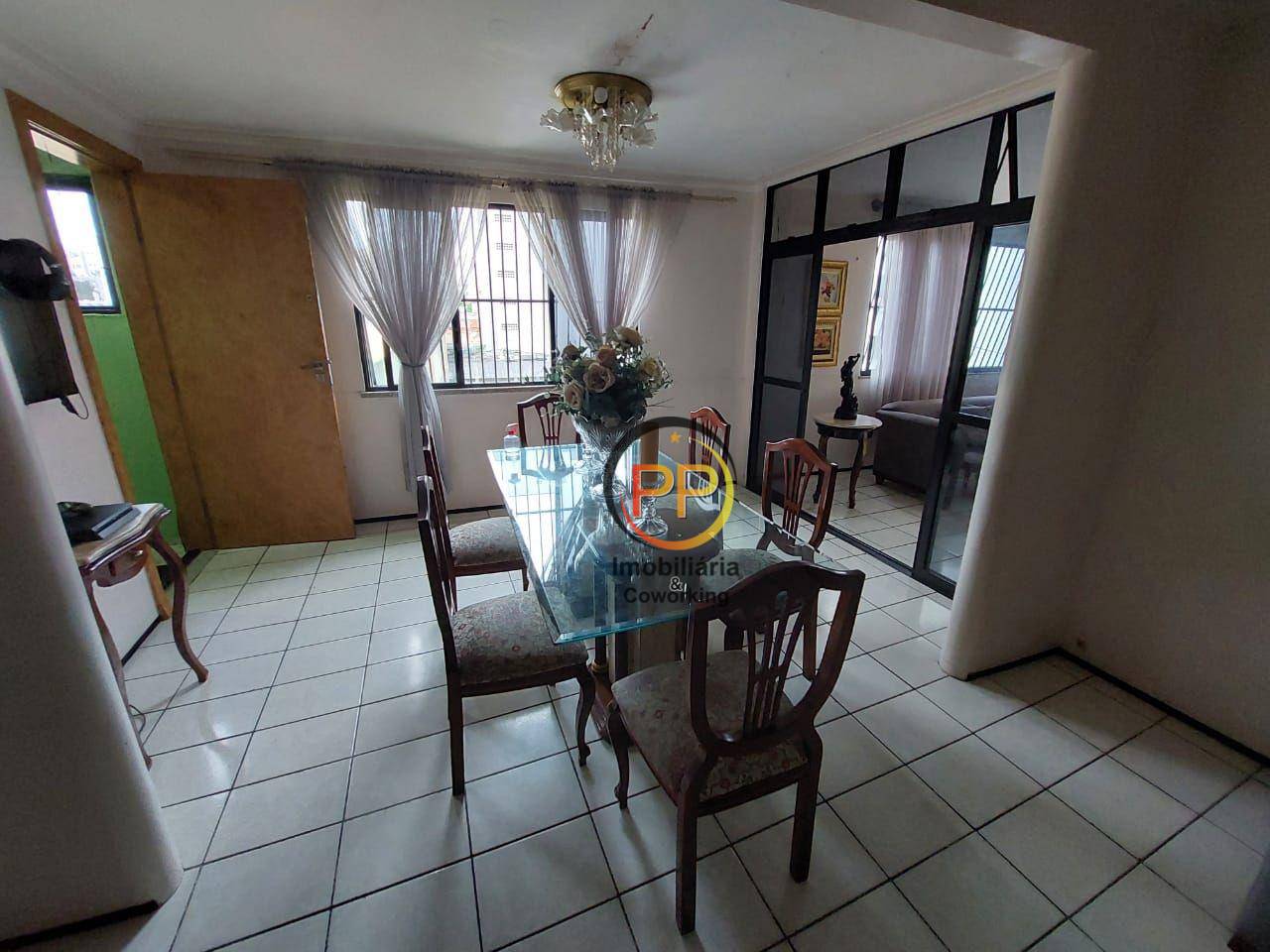 Apartamento, 3 quartos, 214 m² - Foto 4