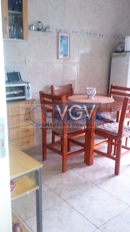 Apartamento à venda com 3 quartos, 90m² - Foto 4