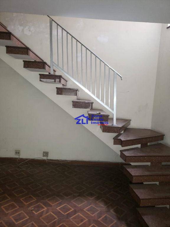 Sobrado à venda com 4 quartos, 320m² - Foto 11