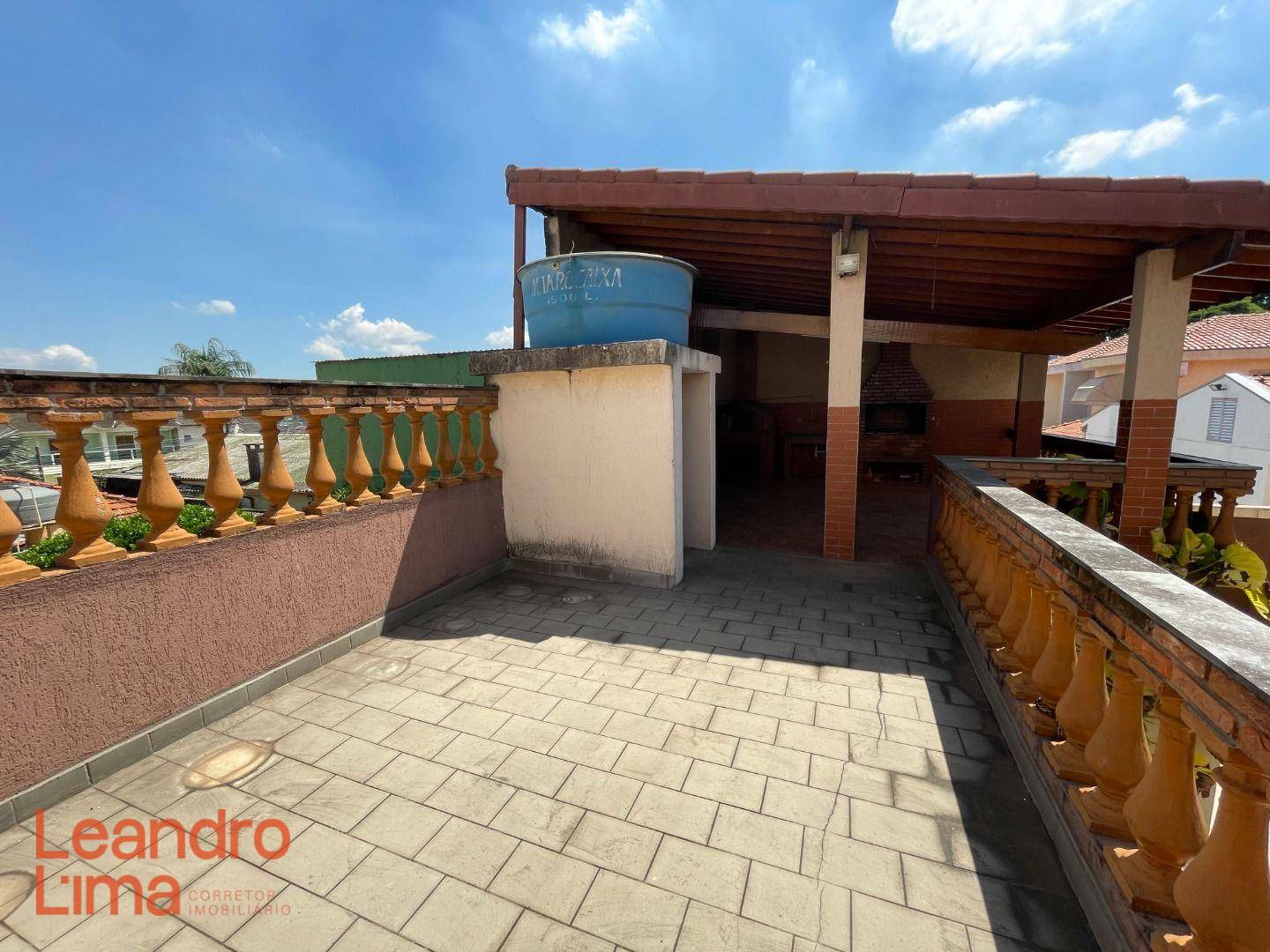 Casa à venda com 4 quartos, 350m² - Foto 40