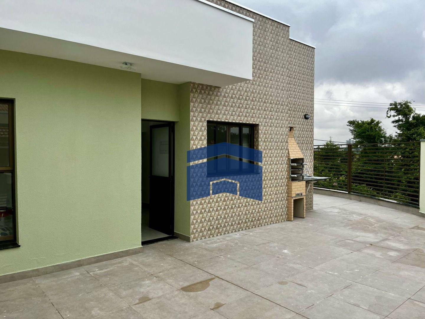 Casa à venda com 3 quartos, 73m² - Foto 2