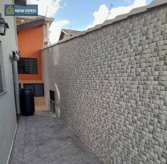 Casa à venda com 3 quartos, 230m² - Foto 10